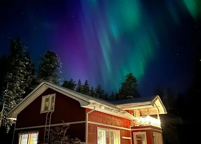 Reindeer Lake Resort