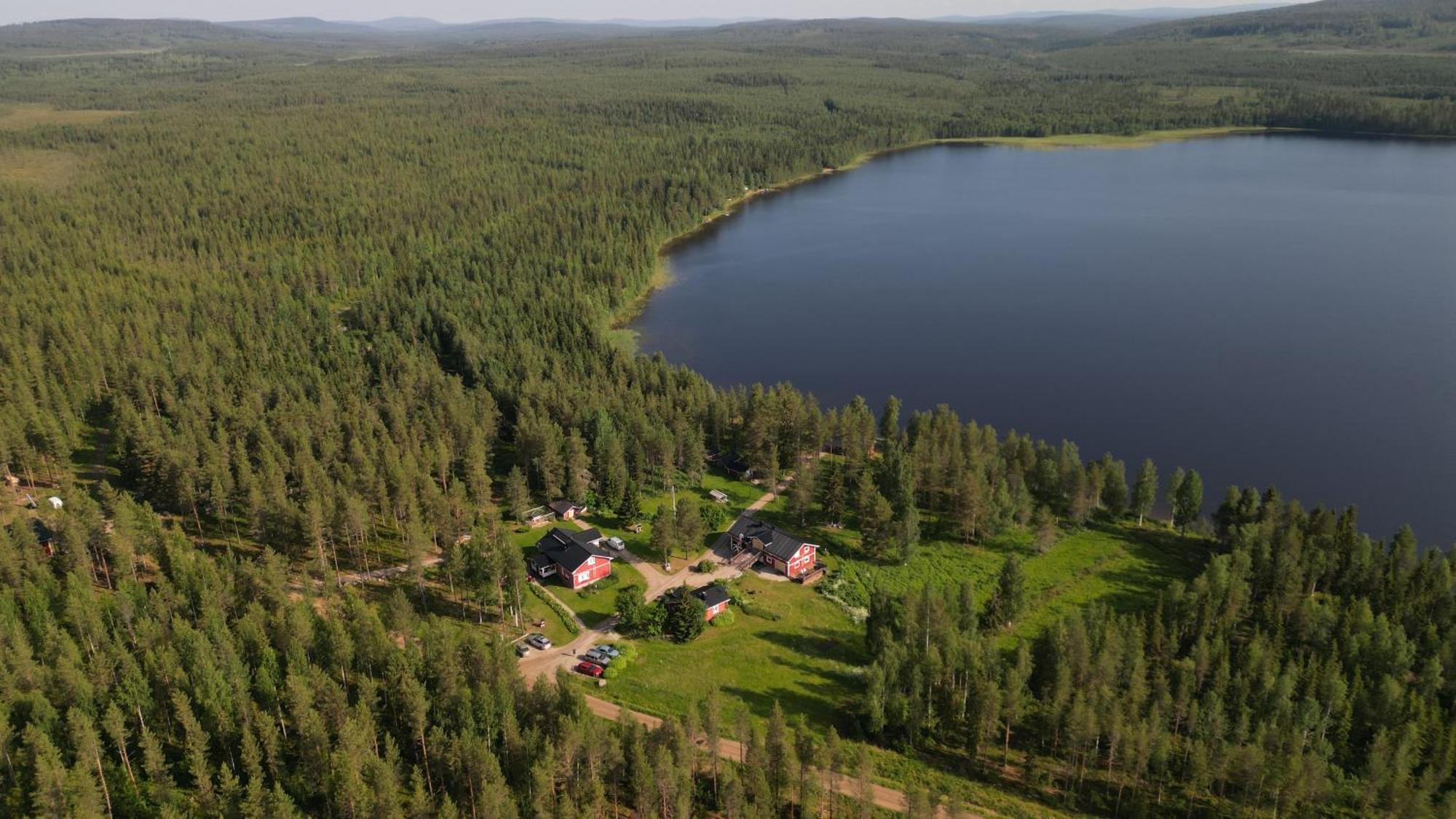 Reindeer Сasa de vacaciones Lampsijärvi